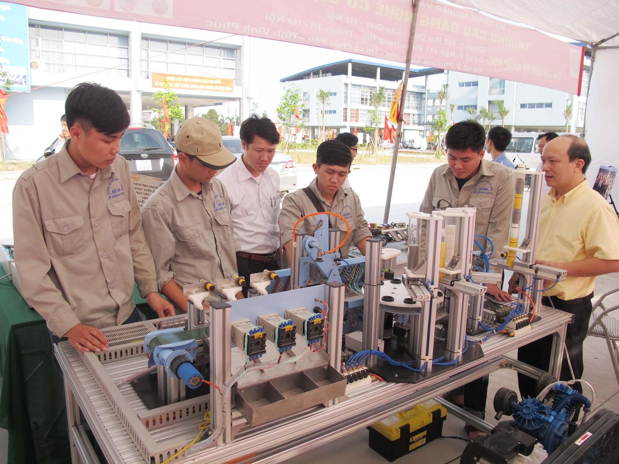 Tổng cục Giáo dục nghề nghiệp ảnh 2 Tong cuc Giao duc nghe nghiep anh 2