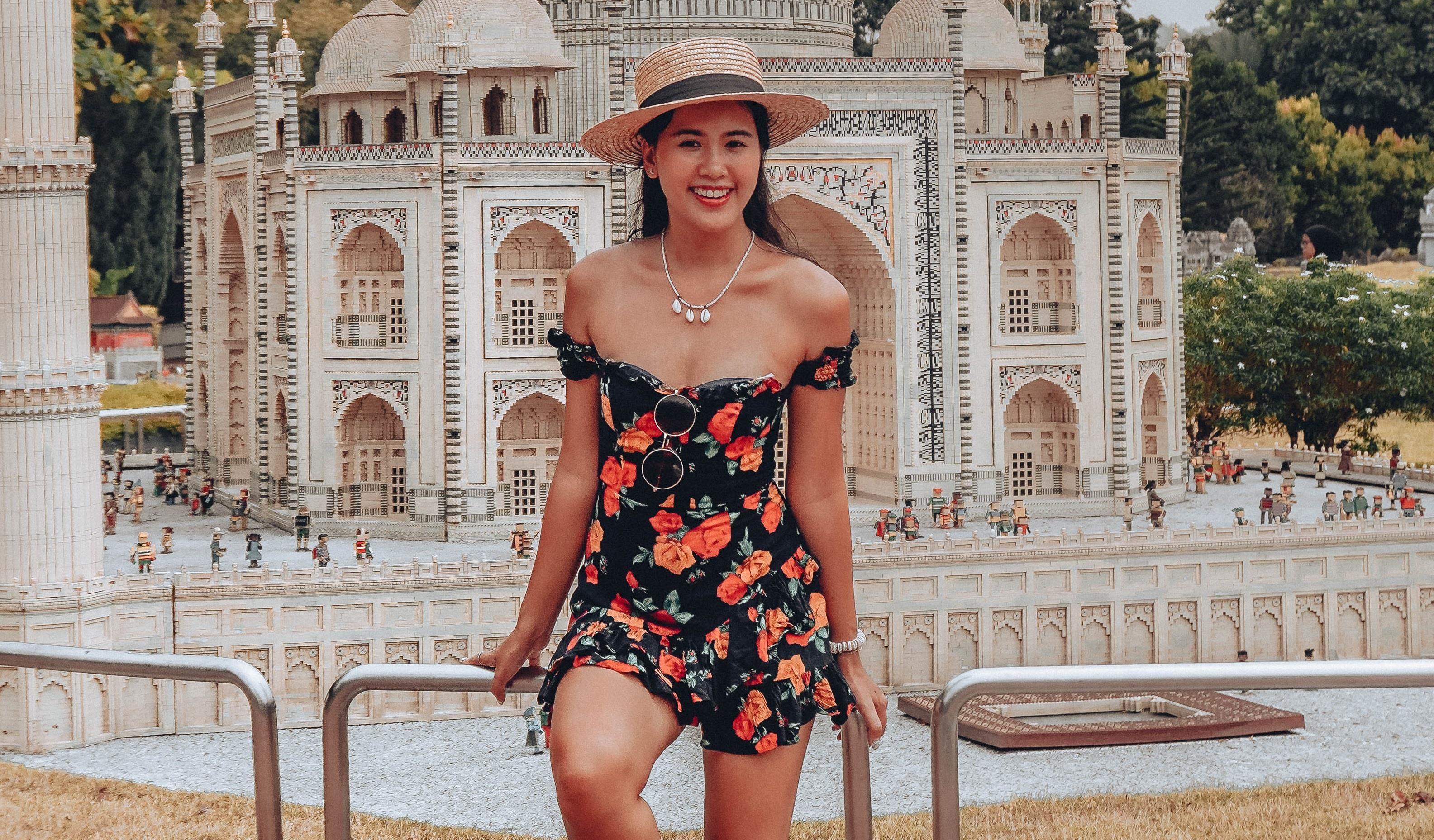 Travel blogger Gia Ngoc Hue diem danh 7 noi phai den o Johor Bahru hinh anh