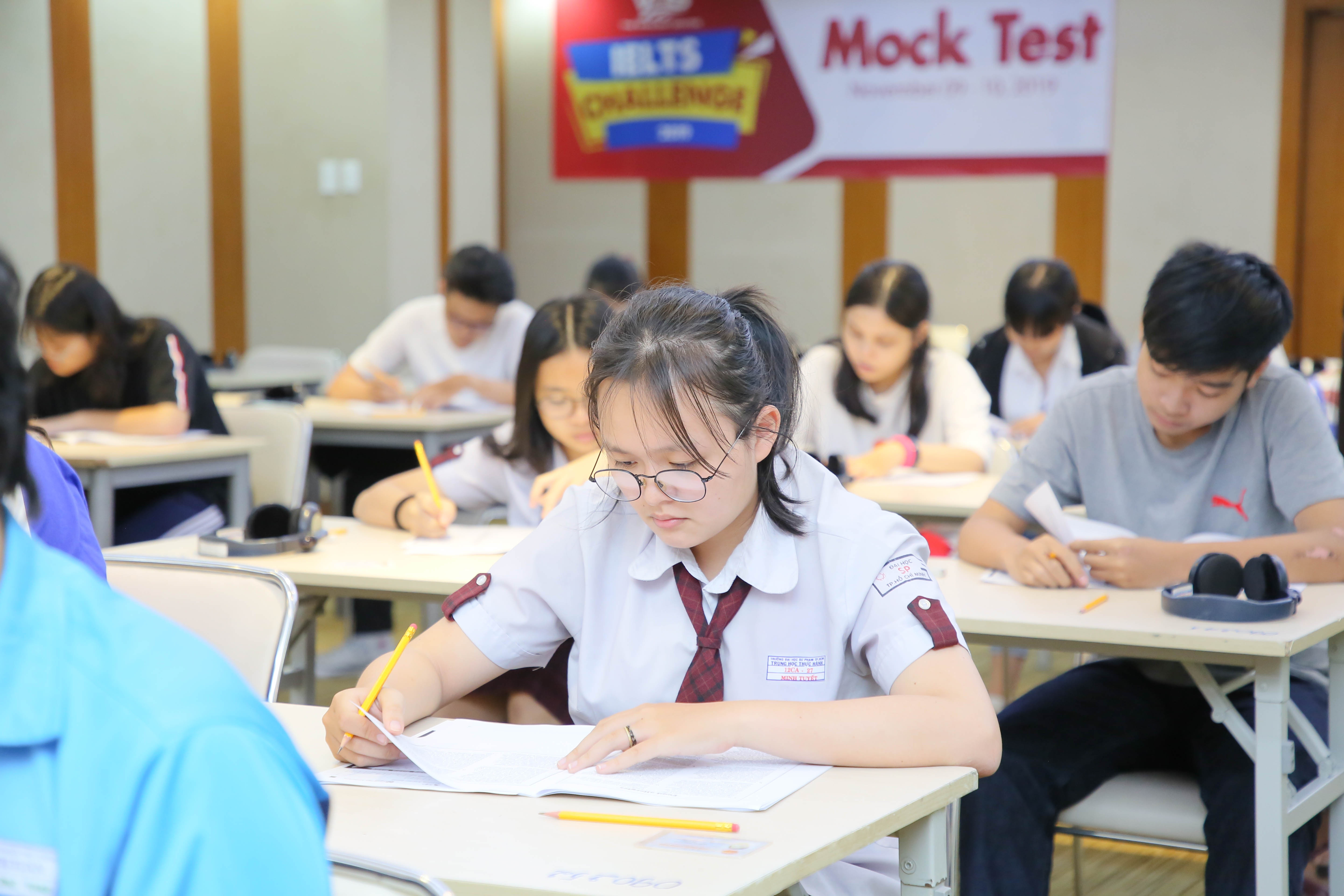 VUS  ảnh 1 VUS anh 1