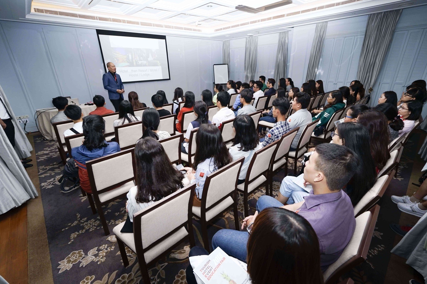 G&rsquo;Connect Hospitality Education anh 1