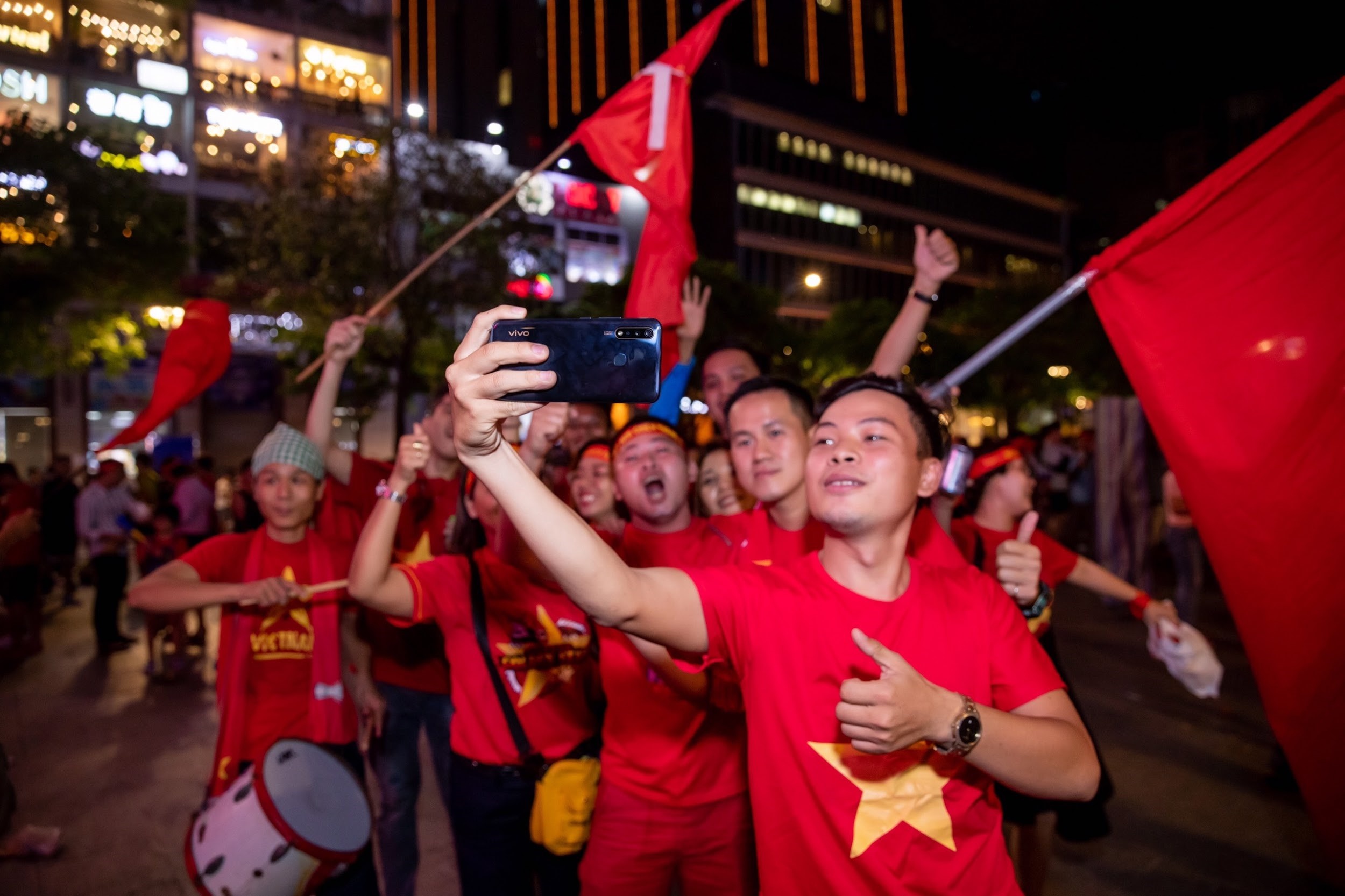 y19 ảnh 2 y19 anh 2