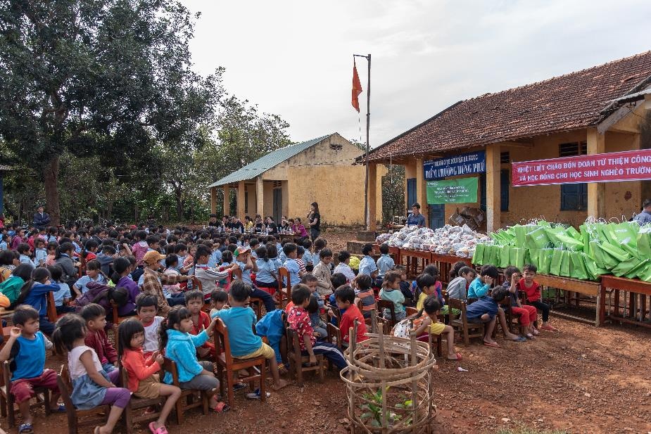 Crocs Viet Nam anh 1