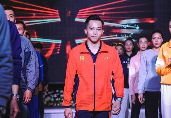 Tiet lo trang phuc chinh thuc cua Doan the thao VN tai SEA Games 30 hinh anh