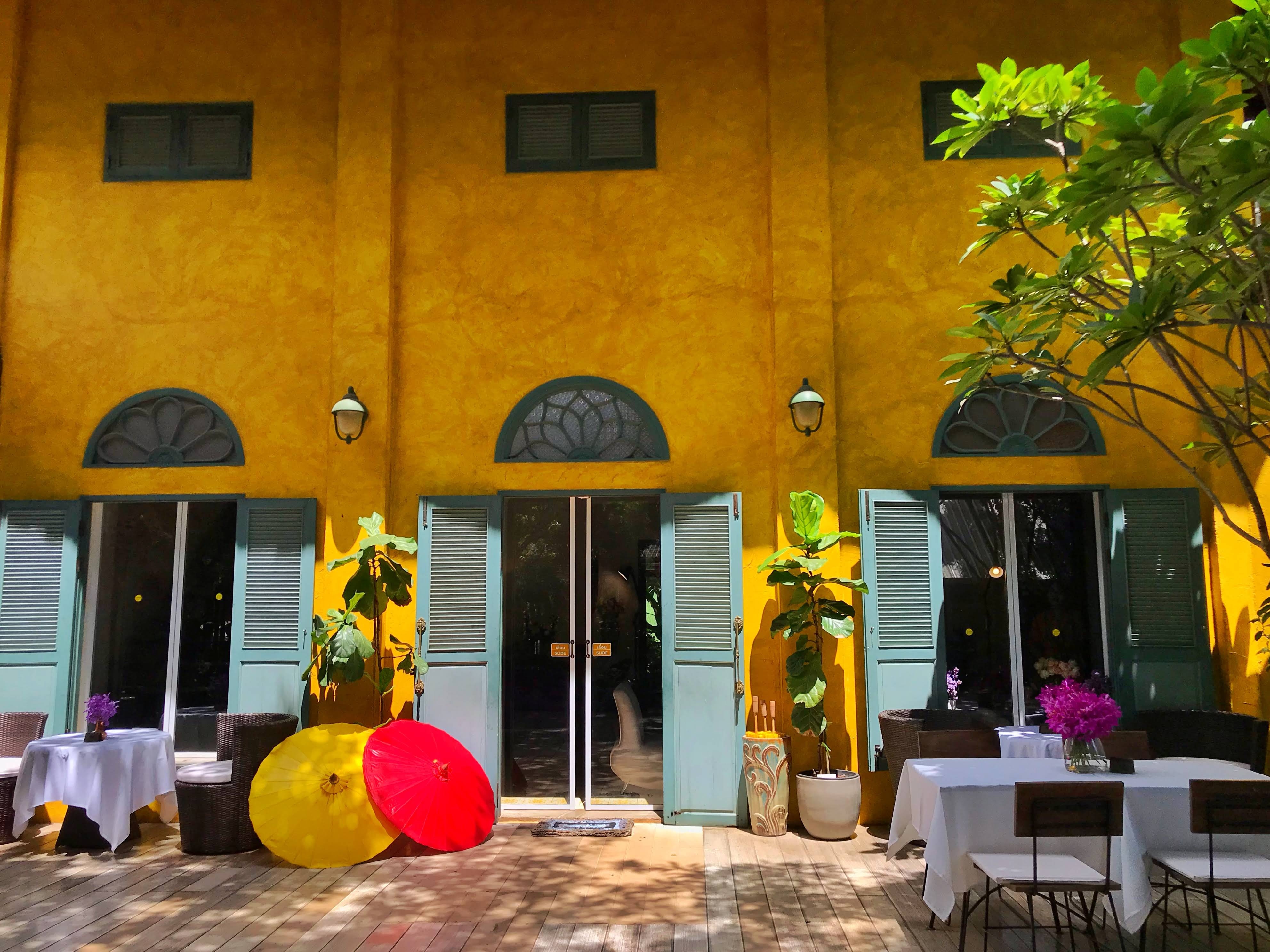 Nhung quan ca phe don tim du khach o Chiang Mai hinh anh