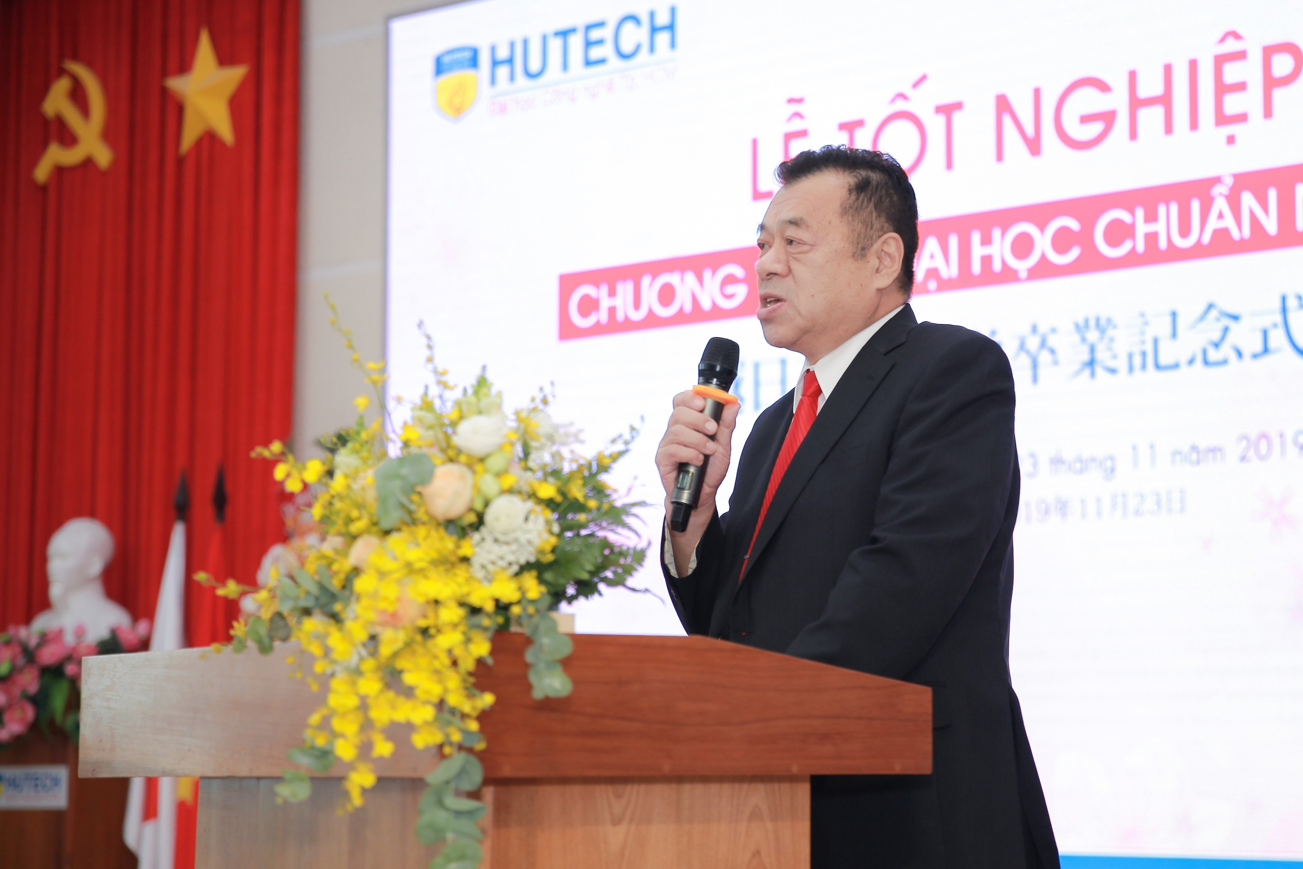 Hutech anh 3