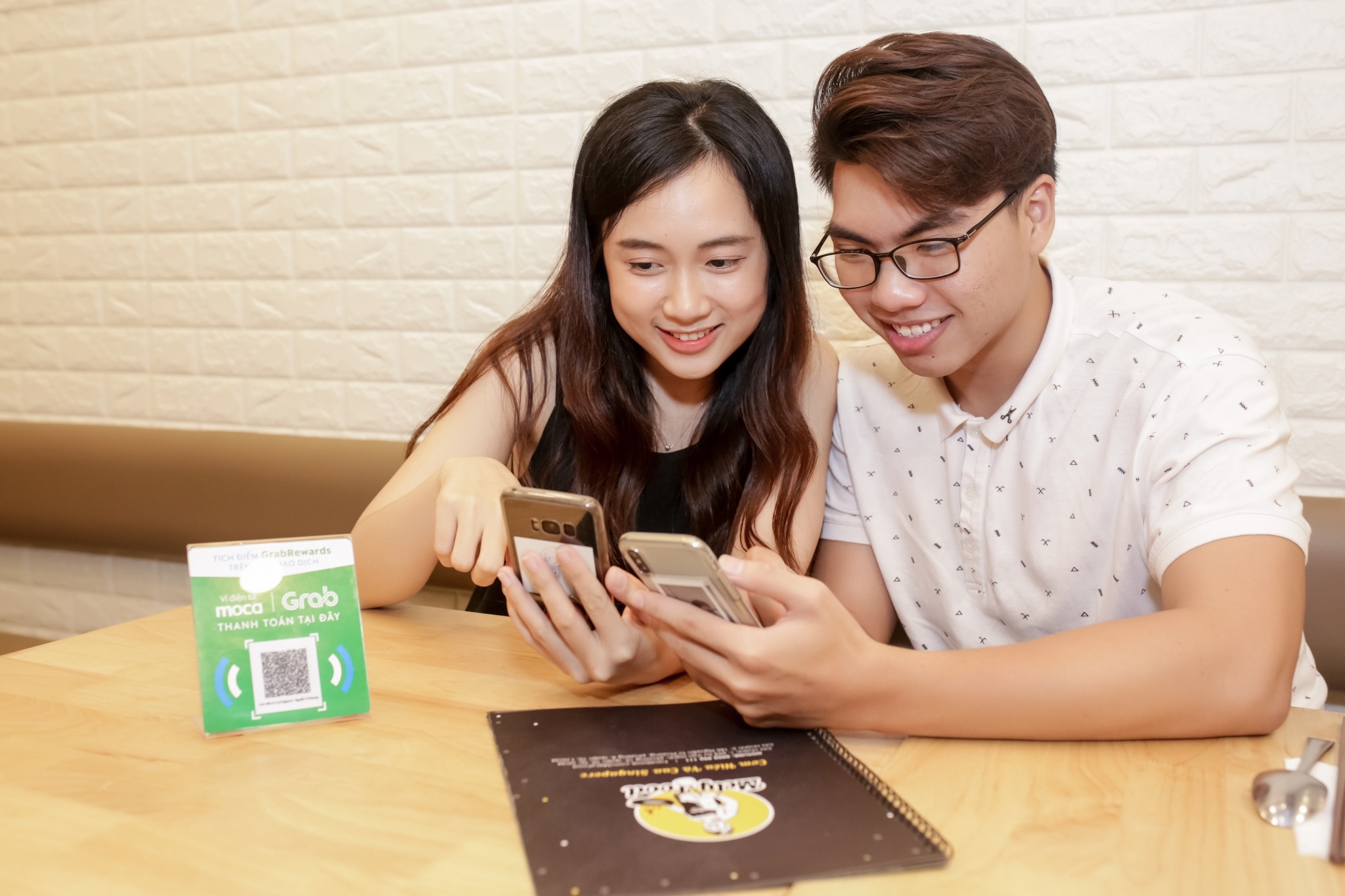 Moca ảnh 2 Moca anh 2