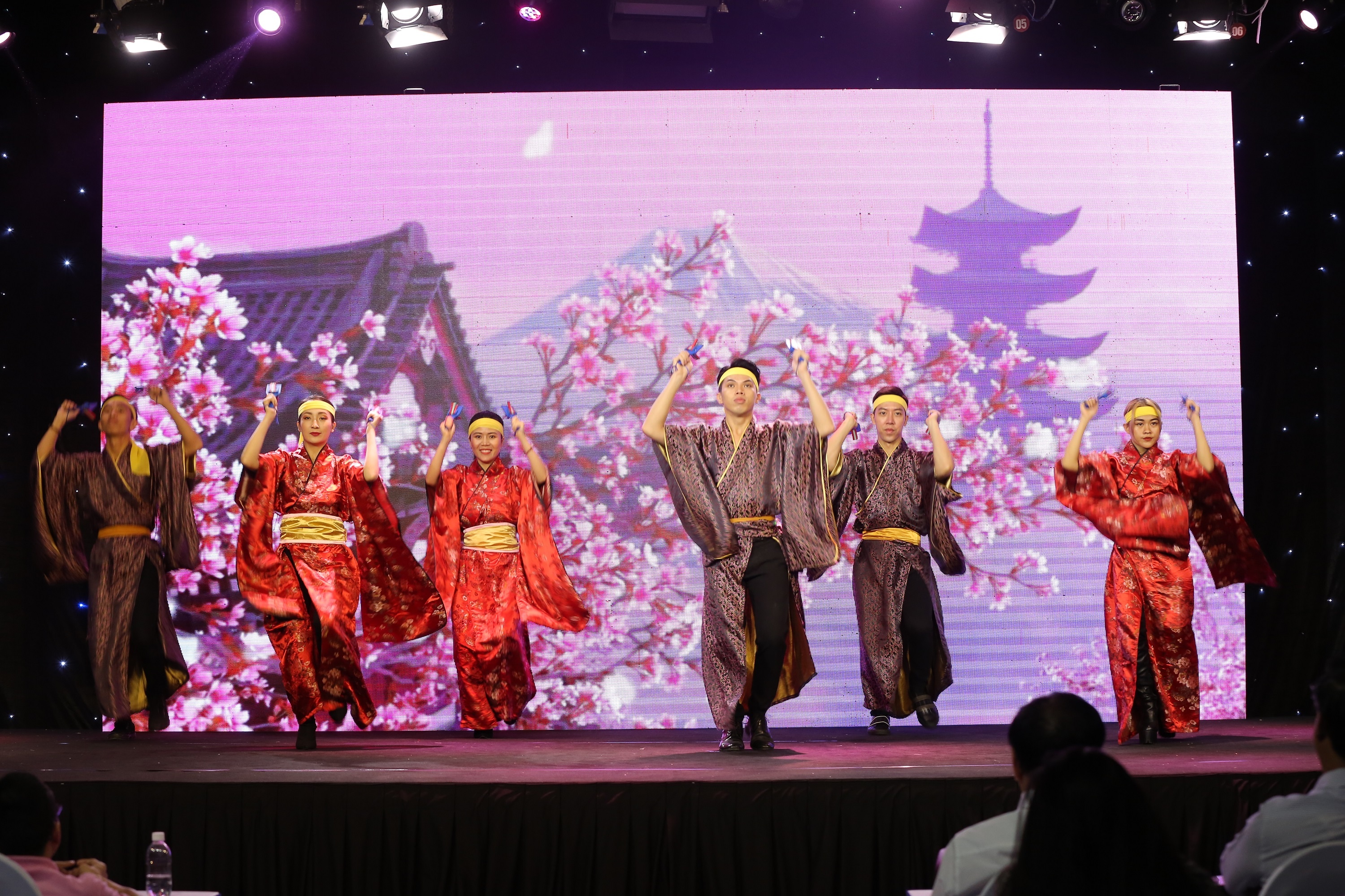 hoi cho thuong mai Viet - Nhat anh 3