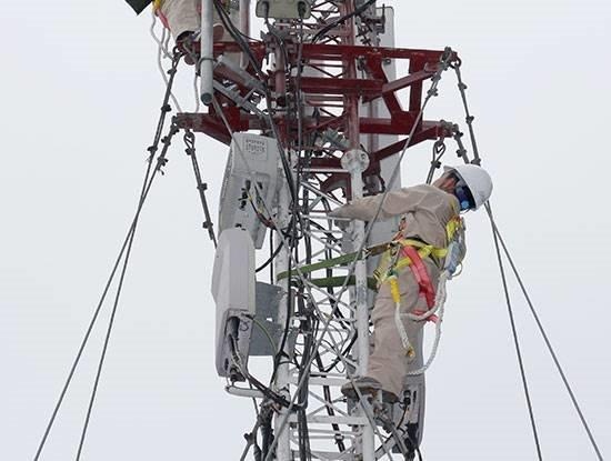 MobiFone mo rong vung phu, tang chat luong tram phat song 4G hinh anh