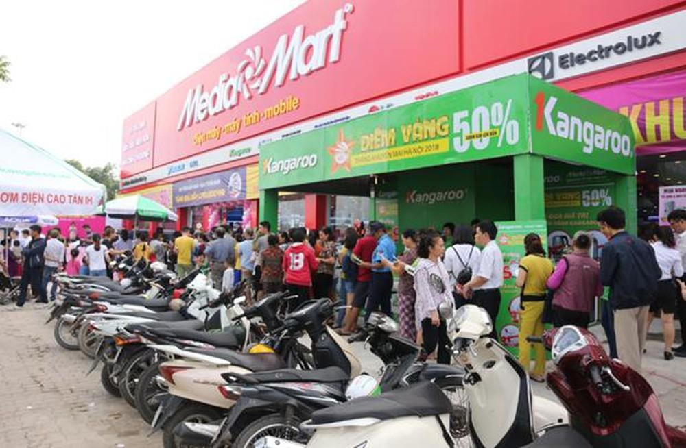 MediaMart giam den 50% noi that nhap khau dip Black Friday hinh anh