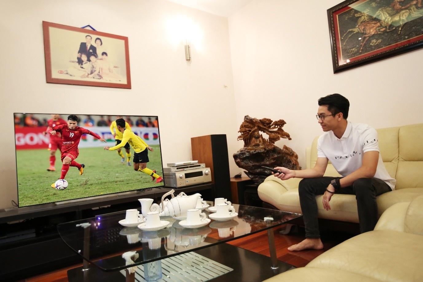 OLED TV ảnh 1 OLED TV anh 1