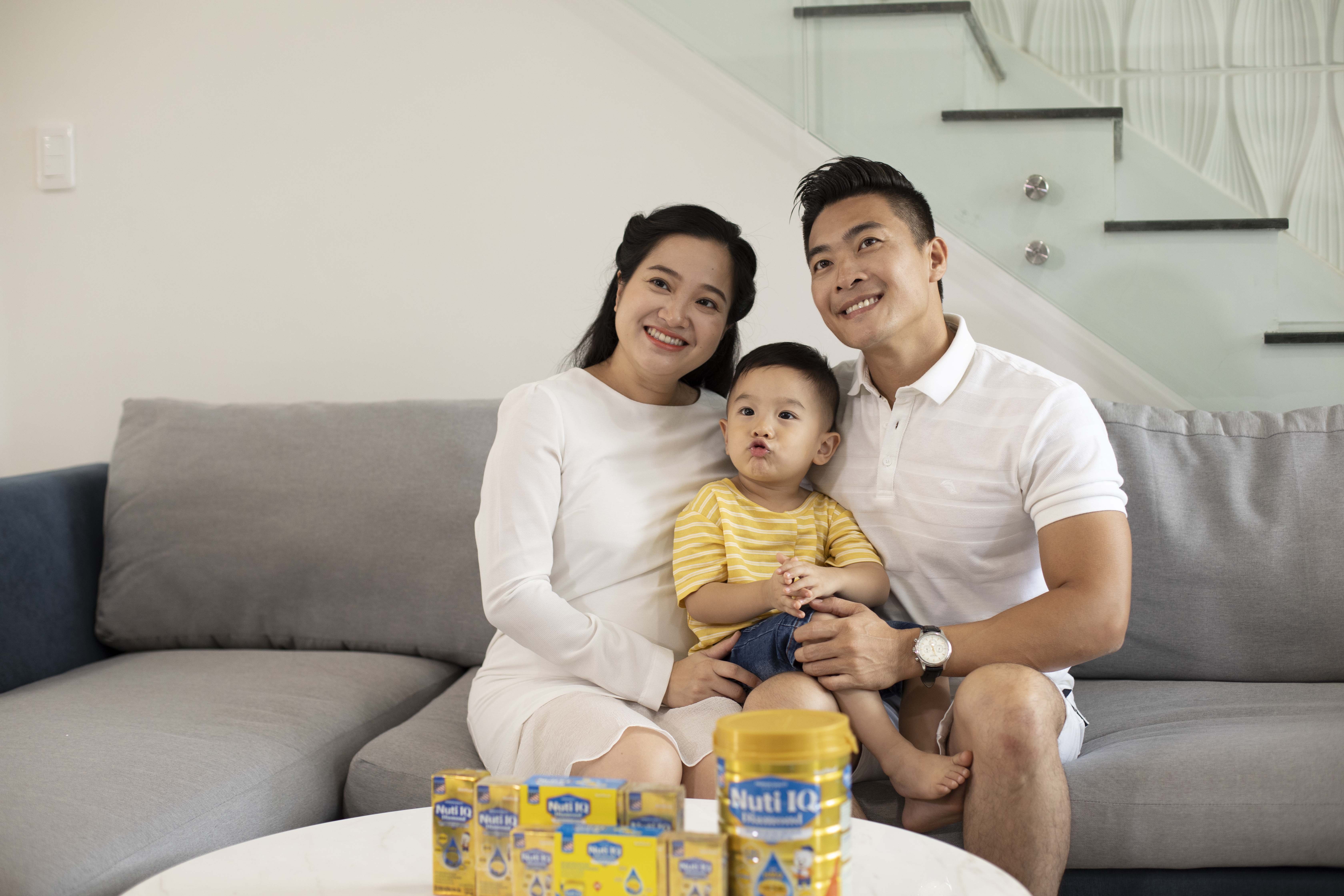 Bi quyet 'kim cuong' nuoi con tu gia dinh Quoc Co - Hong Phuong hinh anh