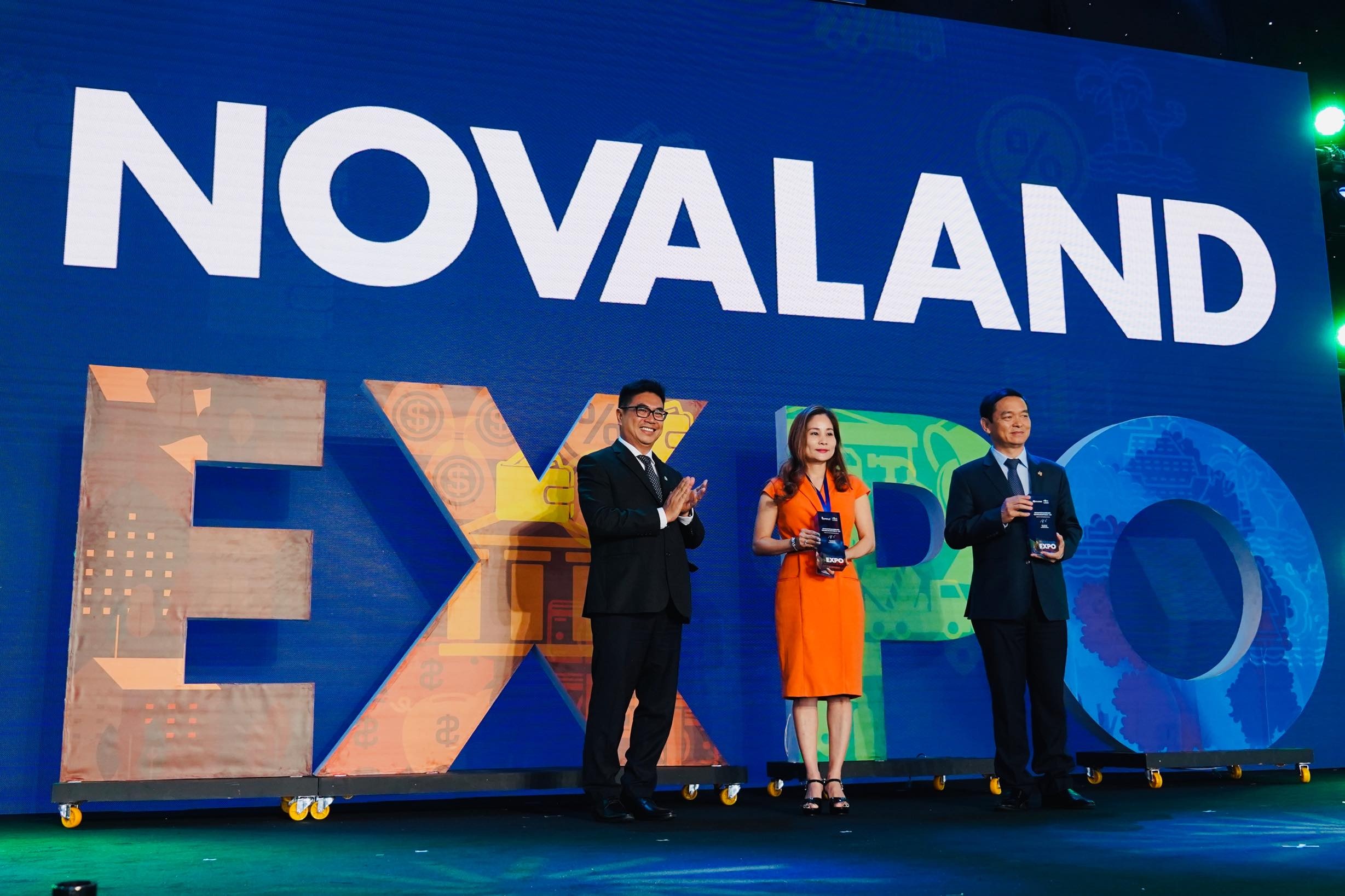 Nha dau tu quy tu tai buoi khai mac trien lam BDS Novaland Expo hinh anh