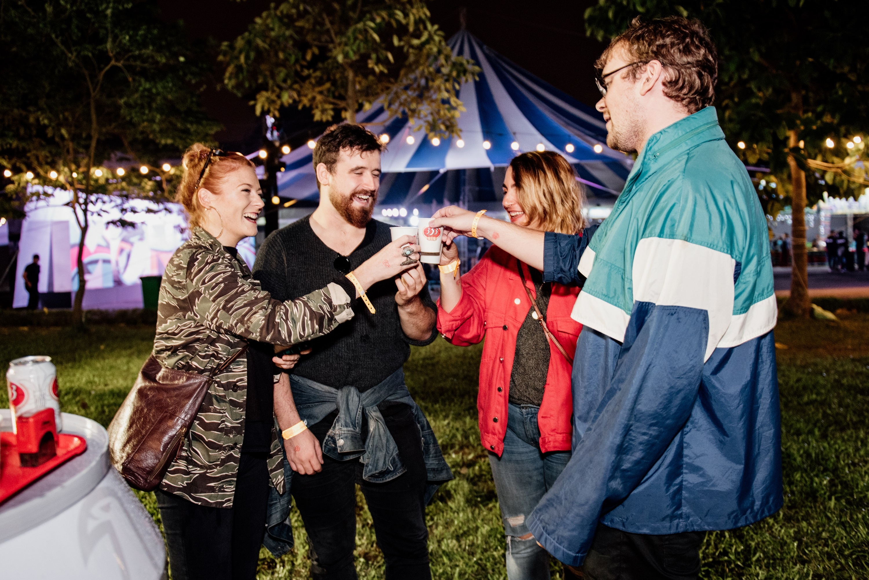 Chuyen chua ke ve thuong hieu bia tram tuoi cua Viet Nam hinh anh