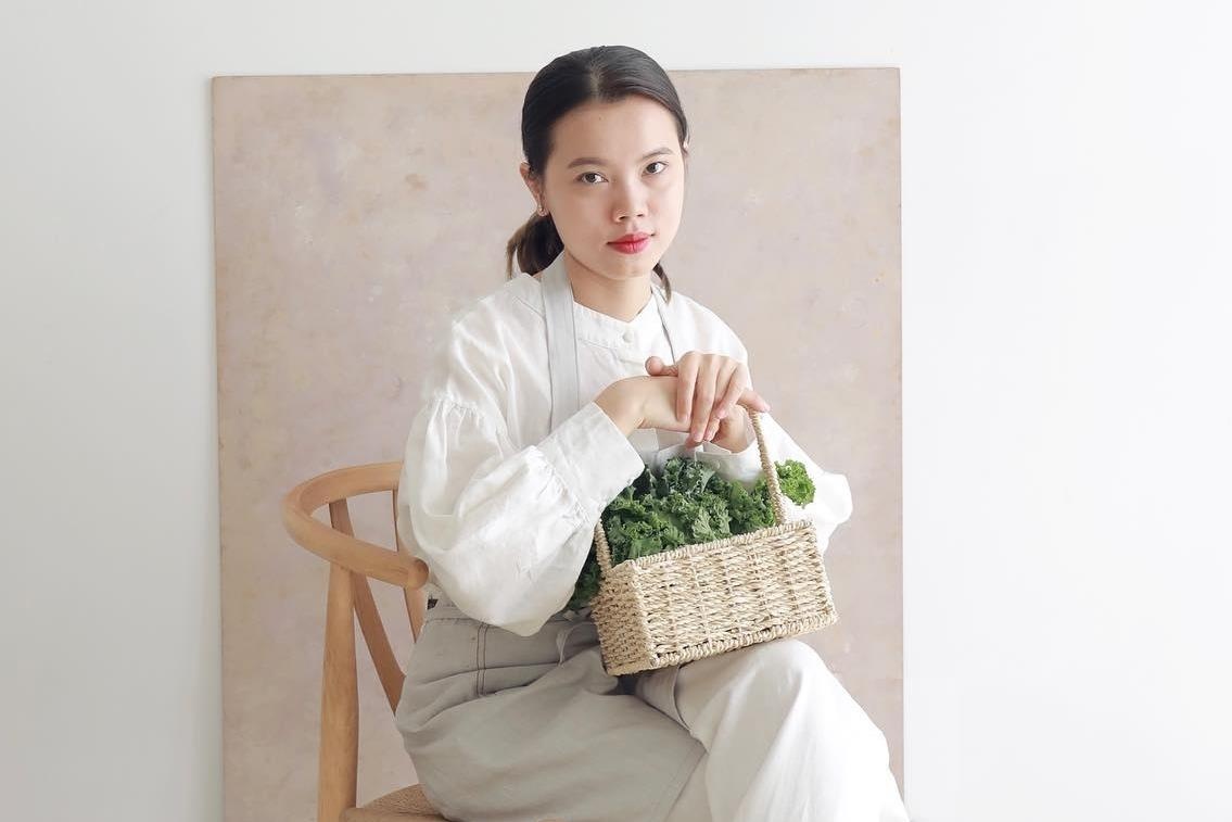 Meo Thuy Duong: 'Food stylist phai co ban linh giua con bao khen che' hinh anh