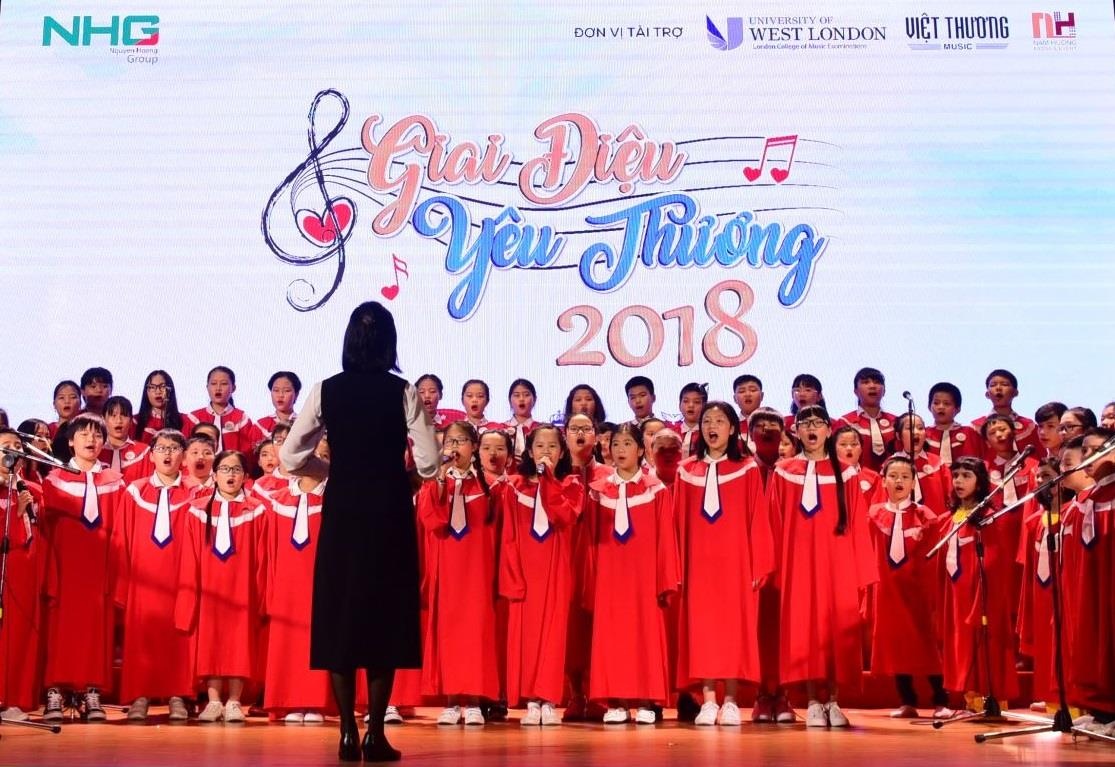 NHG to chuc dem nhac Giang sinh 'Qua tang yeu thuong' hinh anh