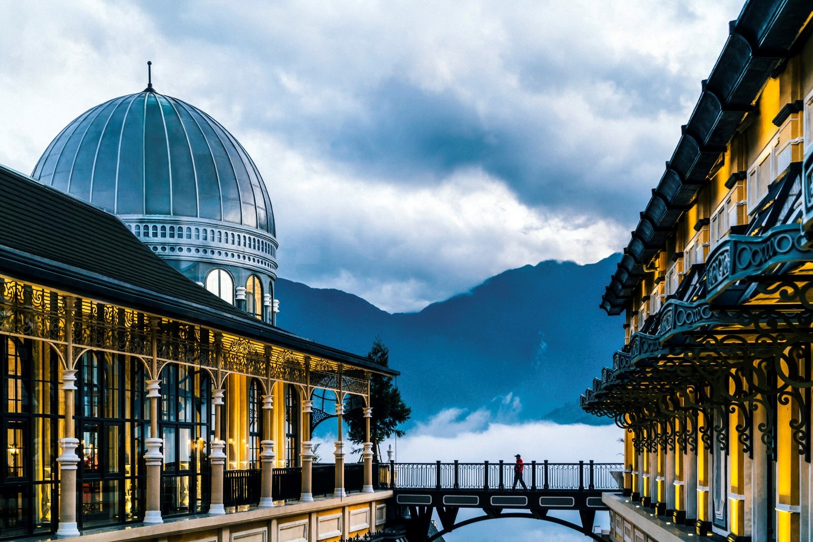 Du lich Sa Pa hua hen 'cat canh' cung san bay moi hinh anh