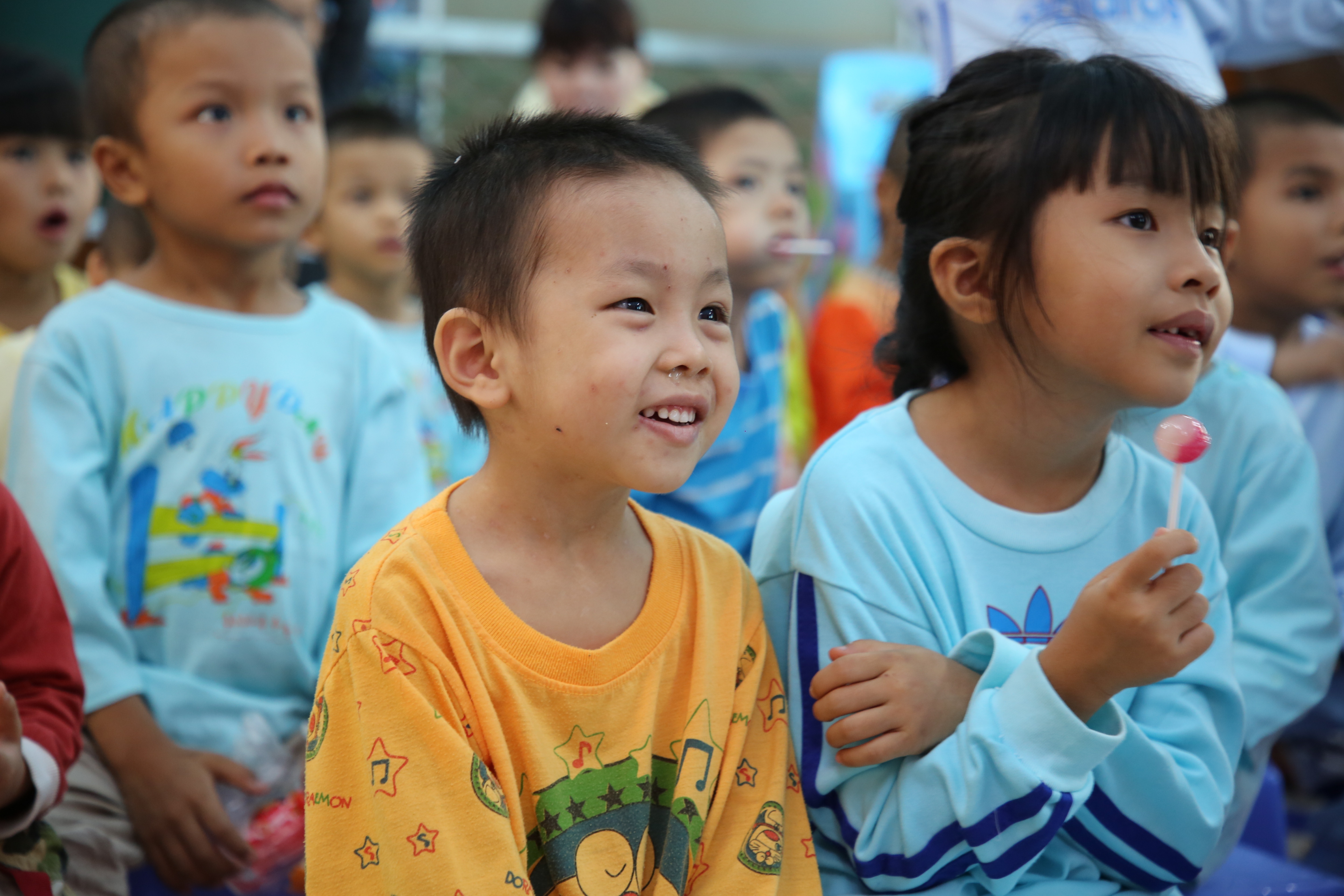 Rap phim truong em anh 1