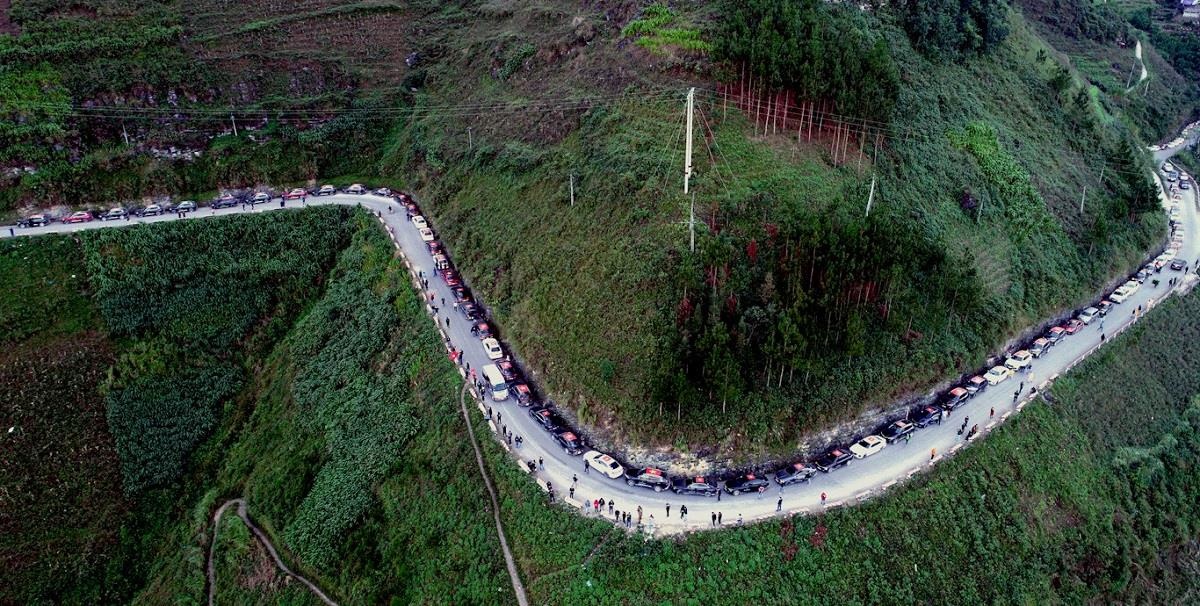 Oto VinFast chinh phuc cung duong 1.000 km noi cuc Bac hinh anh