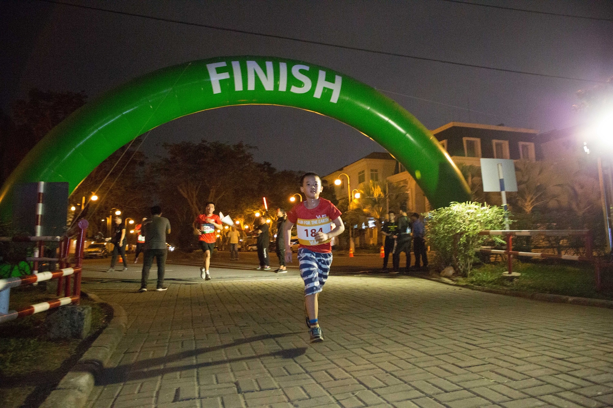 Anh van Hoi Viet My VUS anh 5