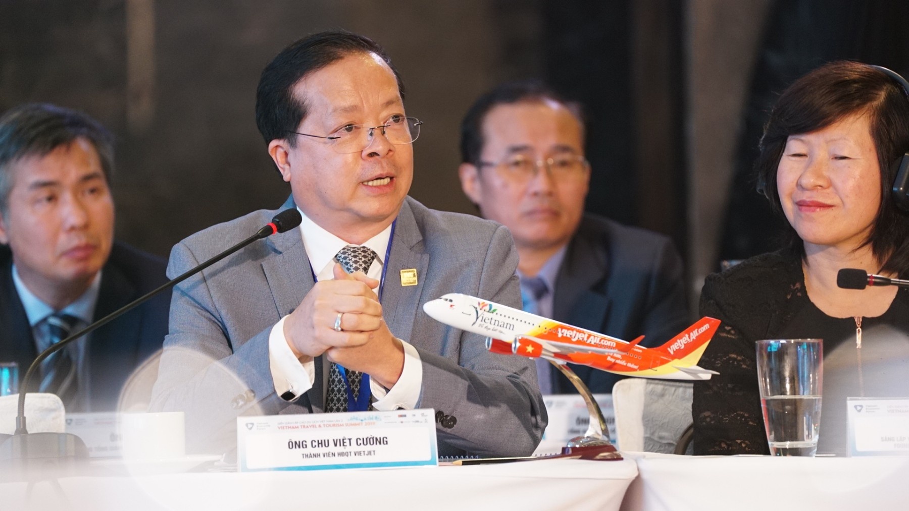 Hoi nghi ban cach phat trien hang khong tai dien dan cap cao du lich hinh anh