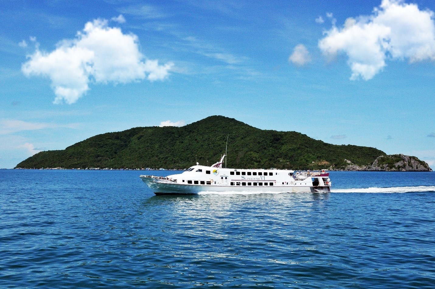 Superdong khai truong tuyen tau cao toc ket noi Phu Quoc - Nam Du hinh anh