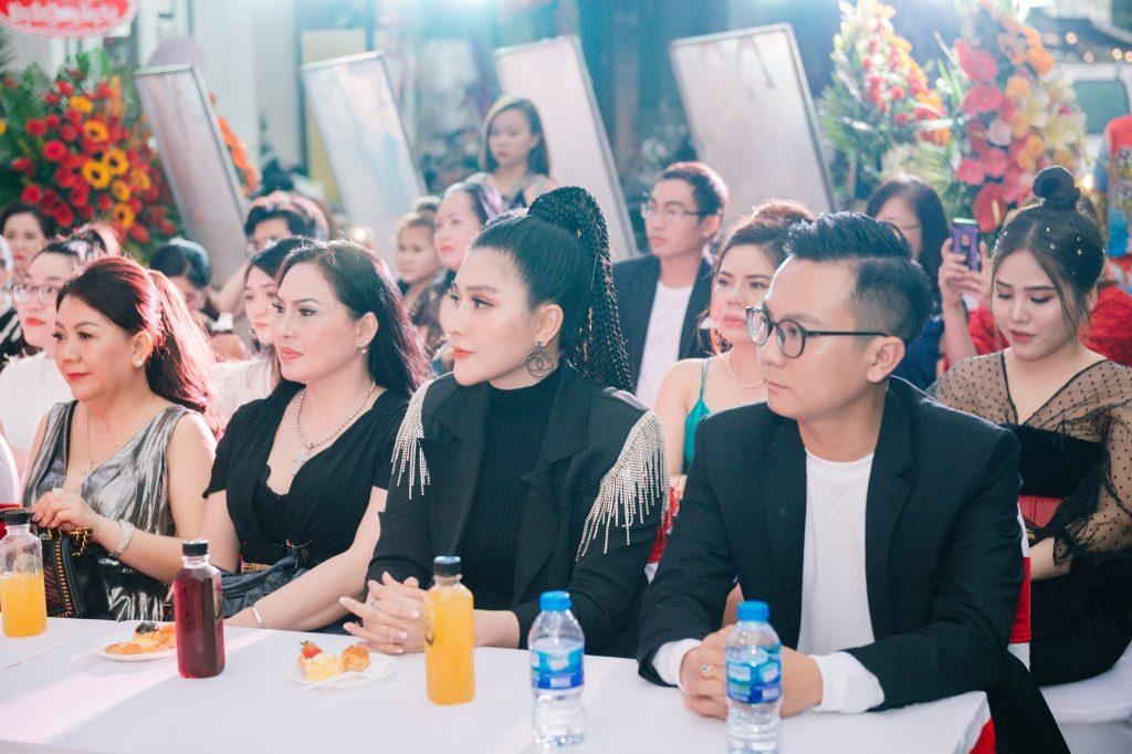 Ưng Hoàng Phúc ảnh 5 Ung Hoang Phuc anh 5