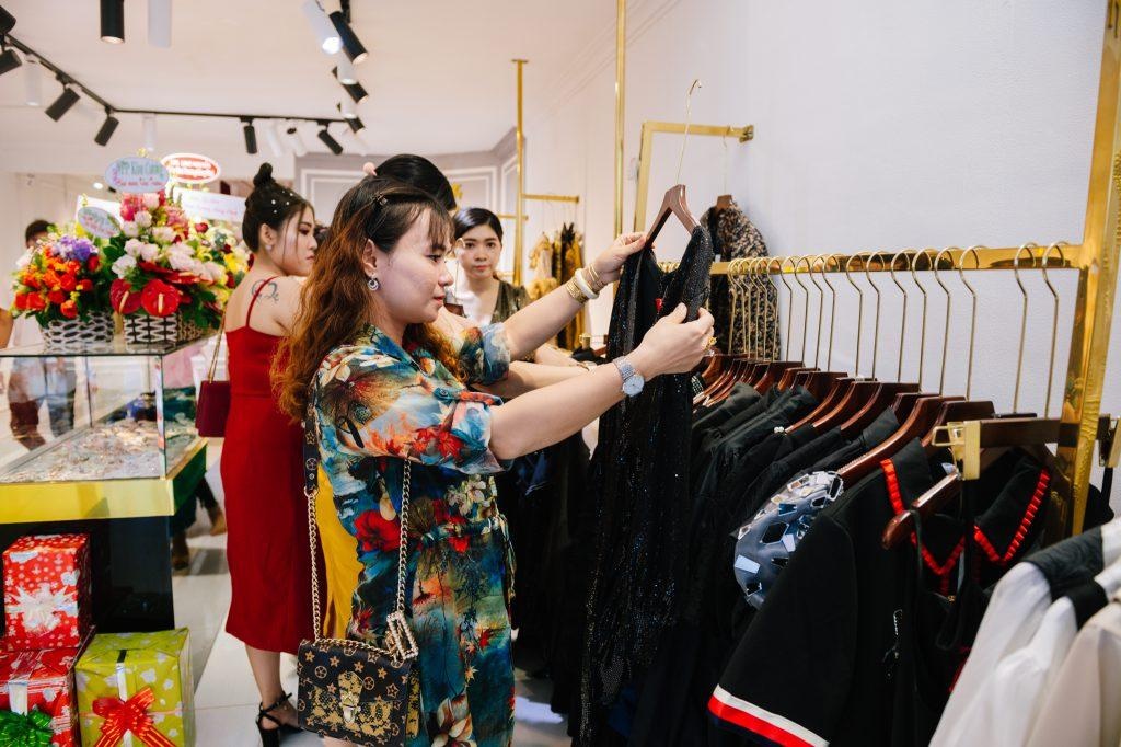 Ưng Hoàng Phúc ảnh 7 Ung Hoang Phuc anh 7