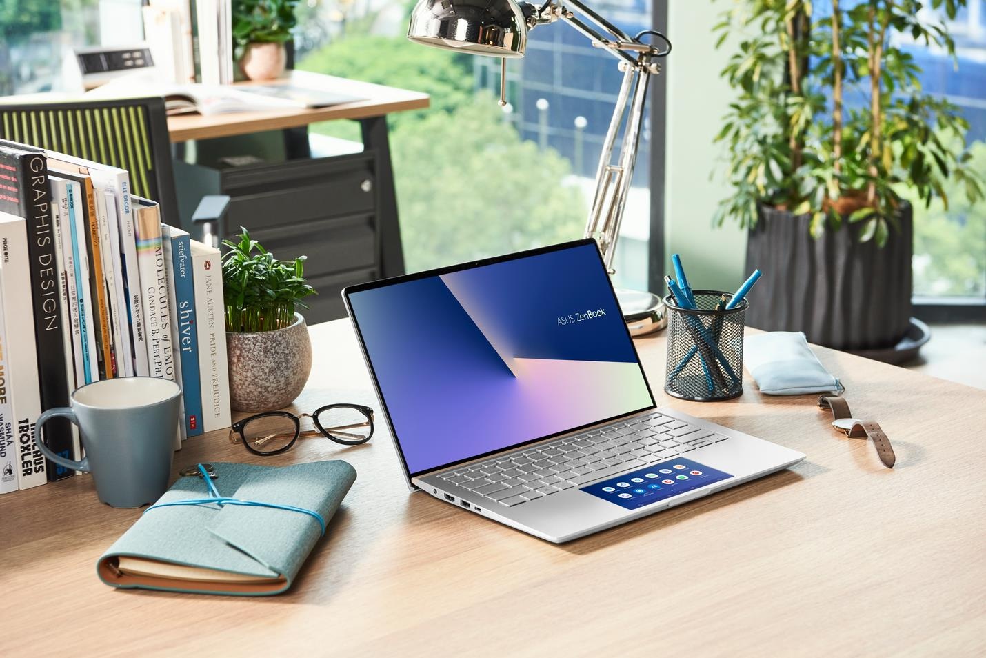 Touchpad thu vi va loat cong nghe de Asus Zenbook lay long nguoi dung hinh anh