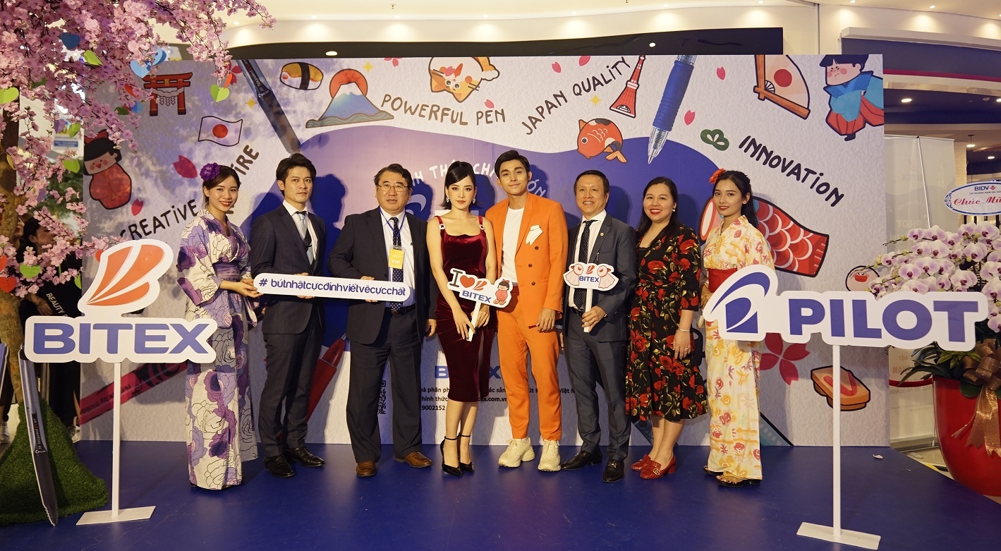 but tram tuoi Nhat Ban anh 3