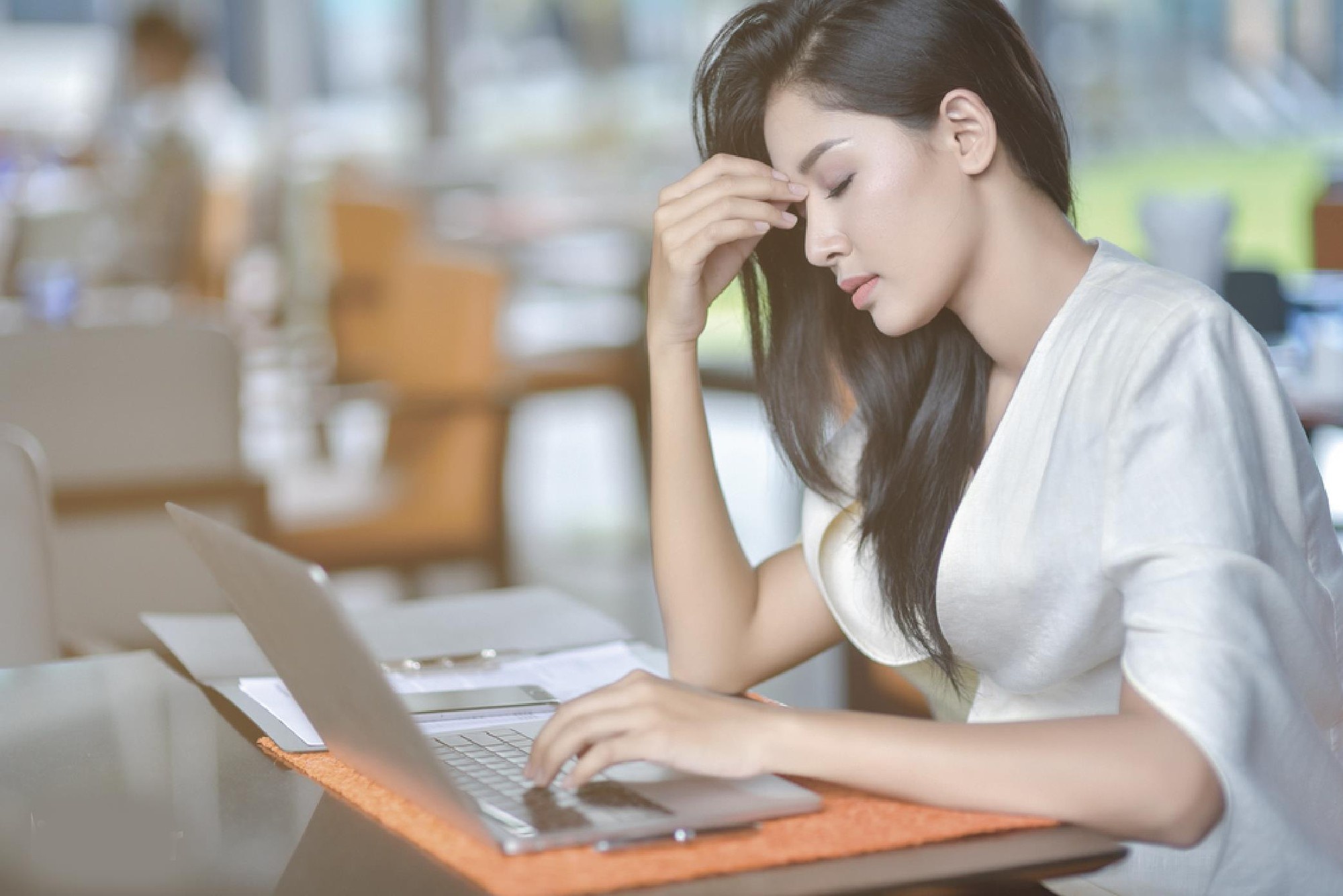 Doc lap tai chinh - bai toan kho giai cua phu nu hinh anh