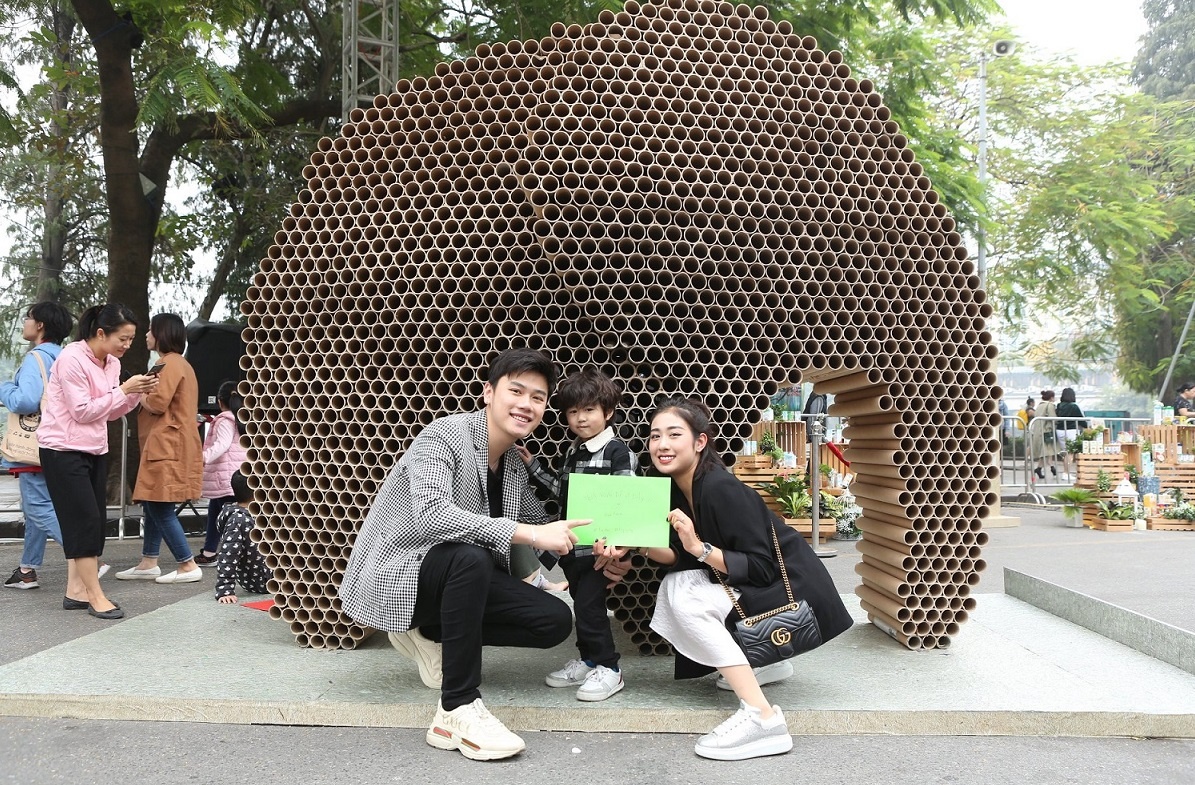 tai che hop giay anh 1