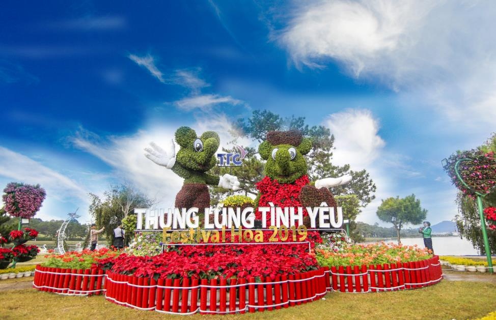 Nhung diem check-in phai den dip festival hoa va Giang sinh tai Da Lat hinh anh