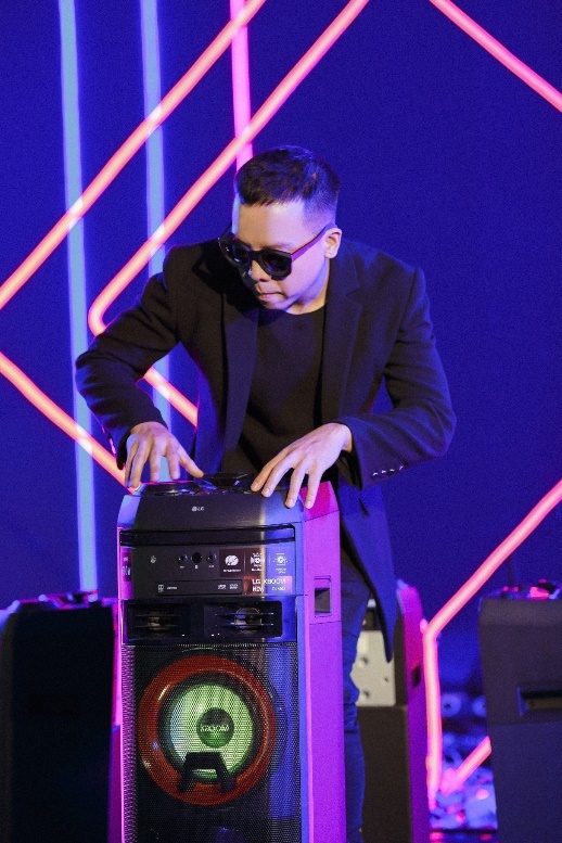 POPS Music ảnh 4 POPS Music anh 4