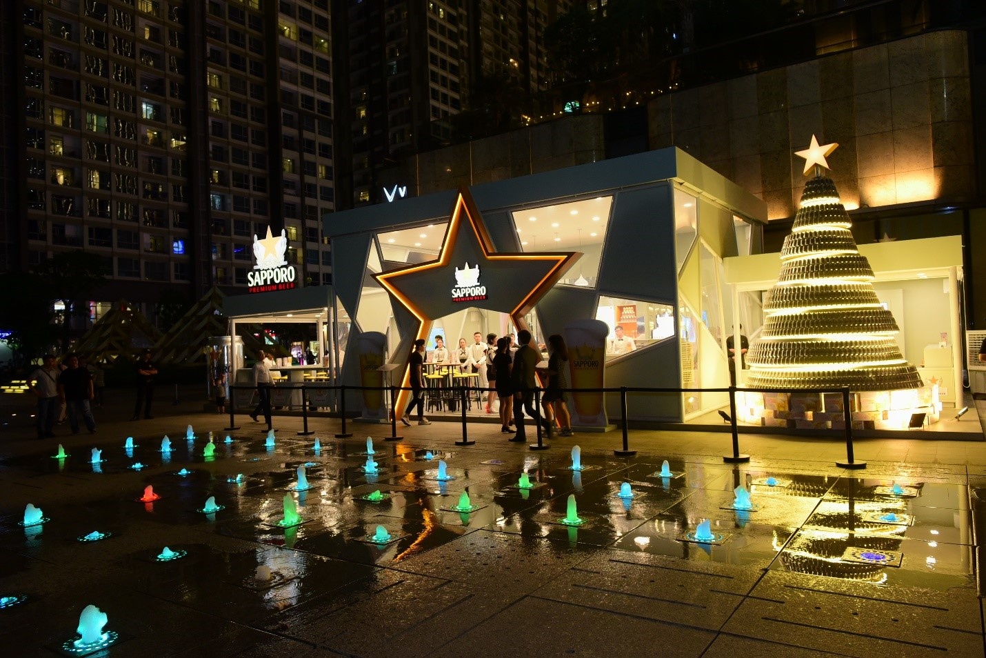 Sapporo Premium Bar anh 1