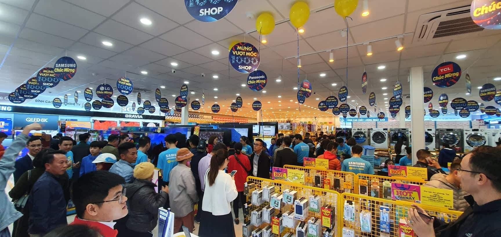 cua hang thu 1.000 anh 1