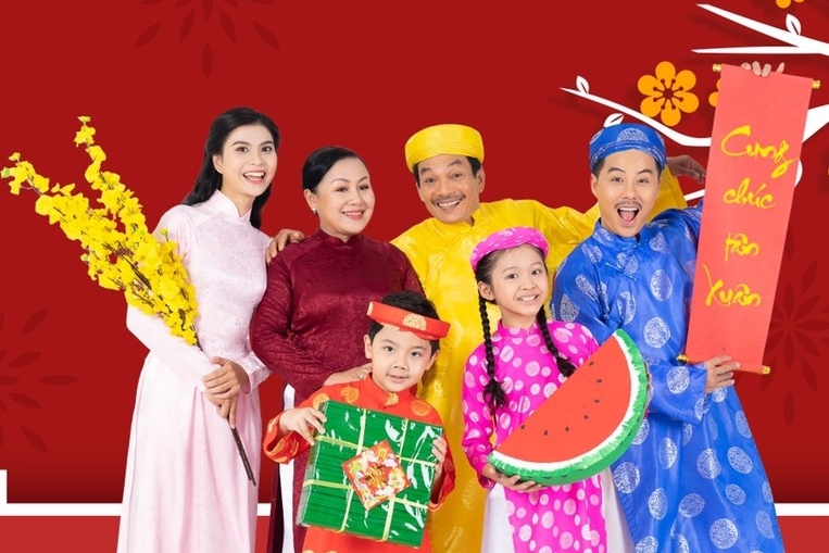 Cho Tet di xa - cach khac la de gan ket gia dinh dip nam moi hinh anh