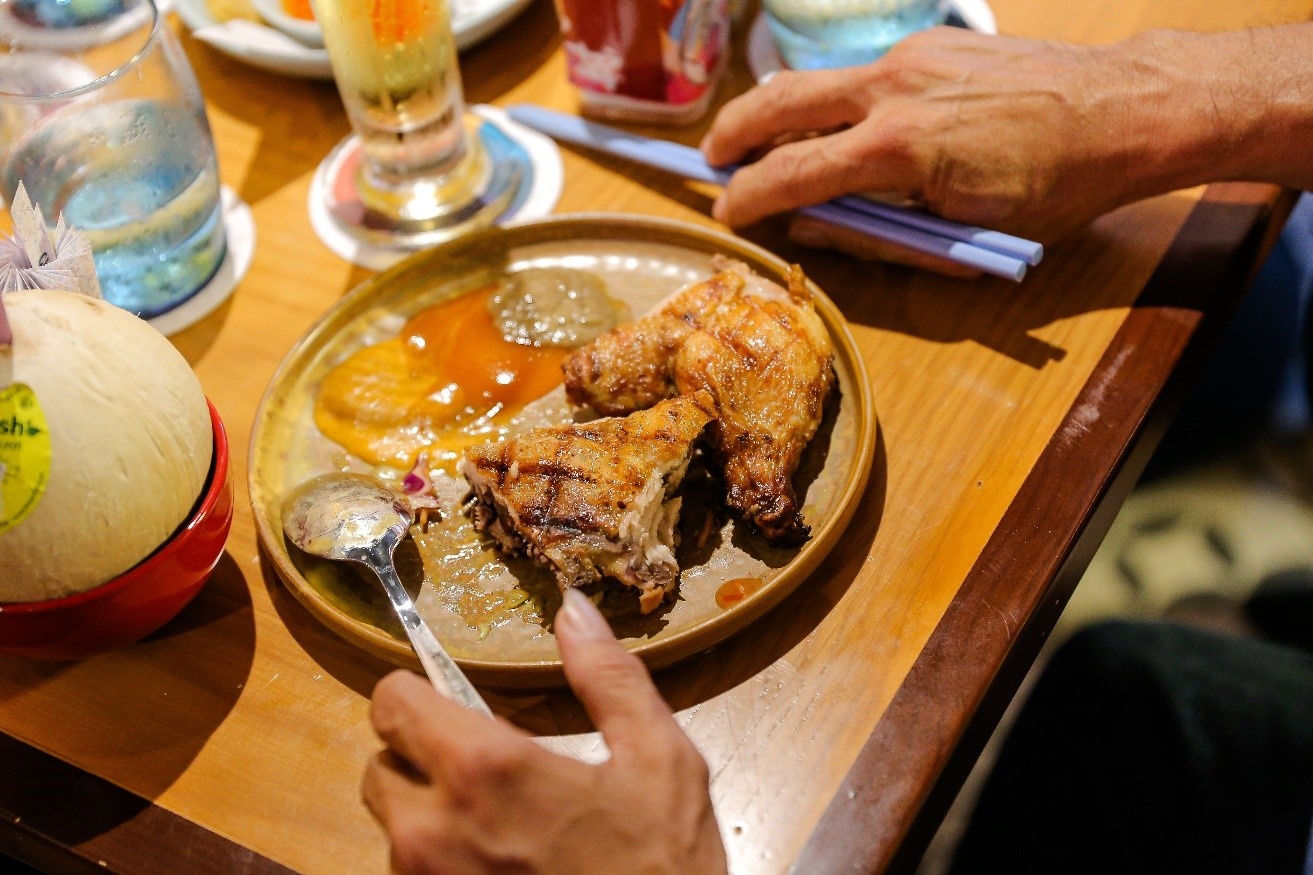 Gà nướng lửa ảnh 2 Ga nuong lua anh 2