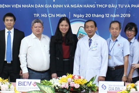 Them nhieu tien ich khi thanh toan vien phi tai BV Nhan dan Gia Dinh hinh anh