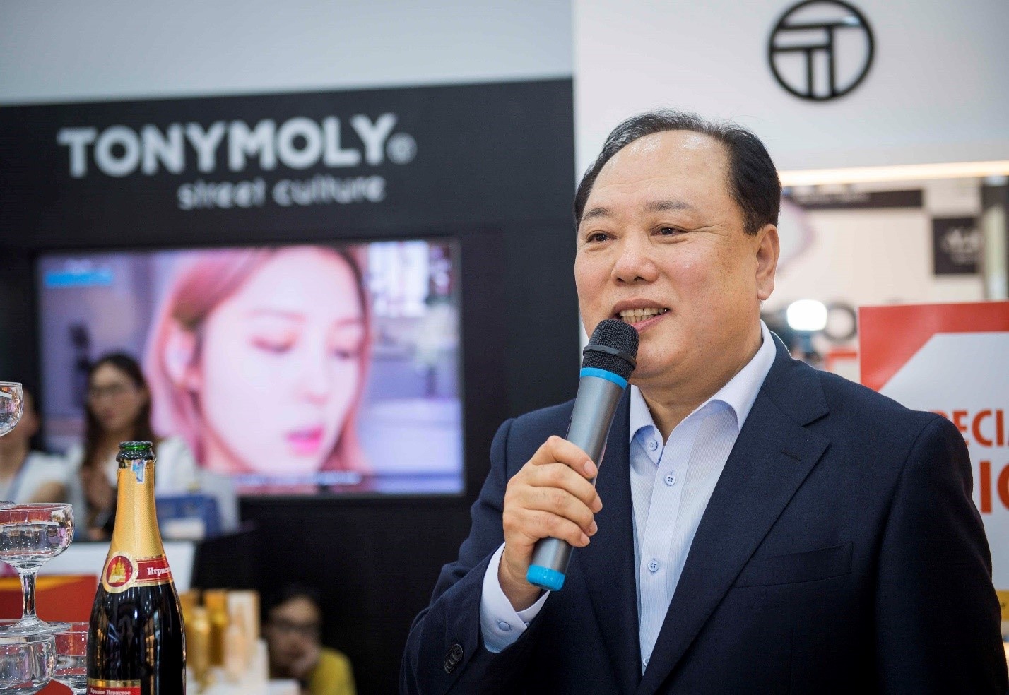 Tonymoly khai truong anh 2