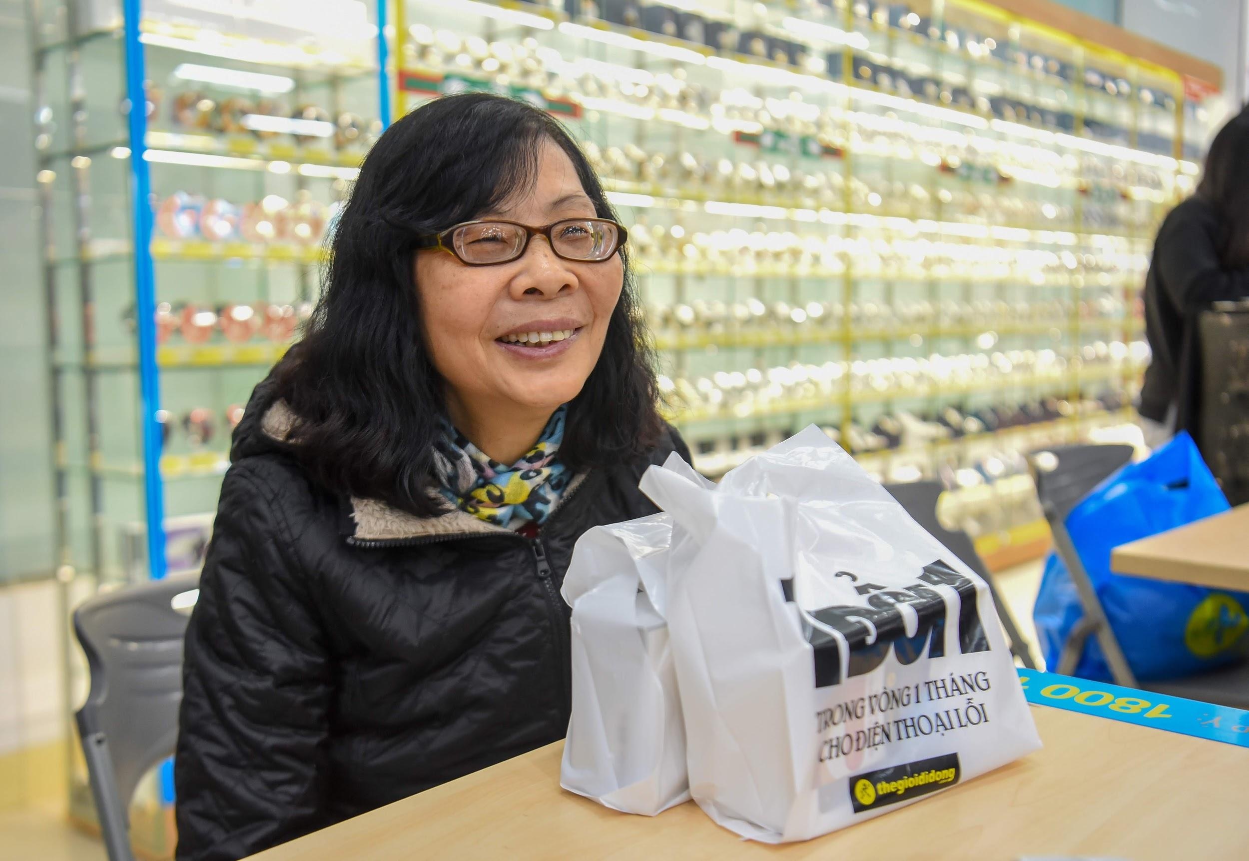 Noi loi yeu thuong gia dinh qua su kien 'Tet nay, ve nha cung Oppo' hinh anh