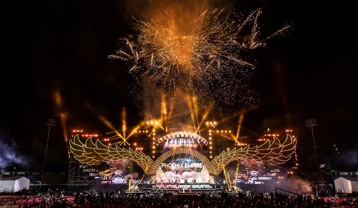 5 dau an kho quen tai dai nhac hoi ‘The Phoenix Empire’ hinh anh