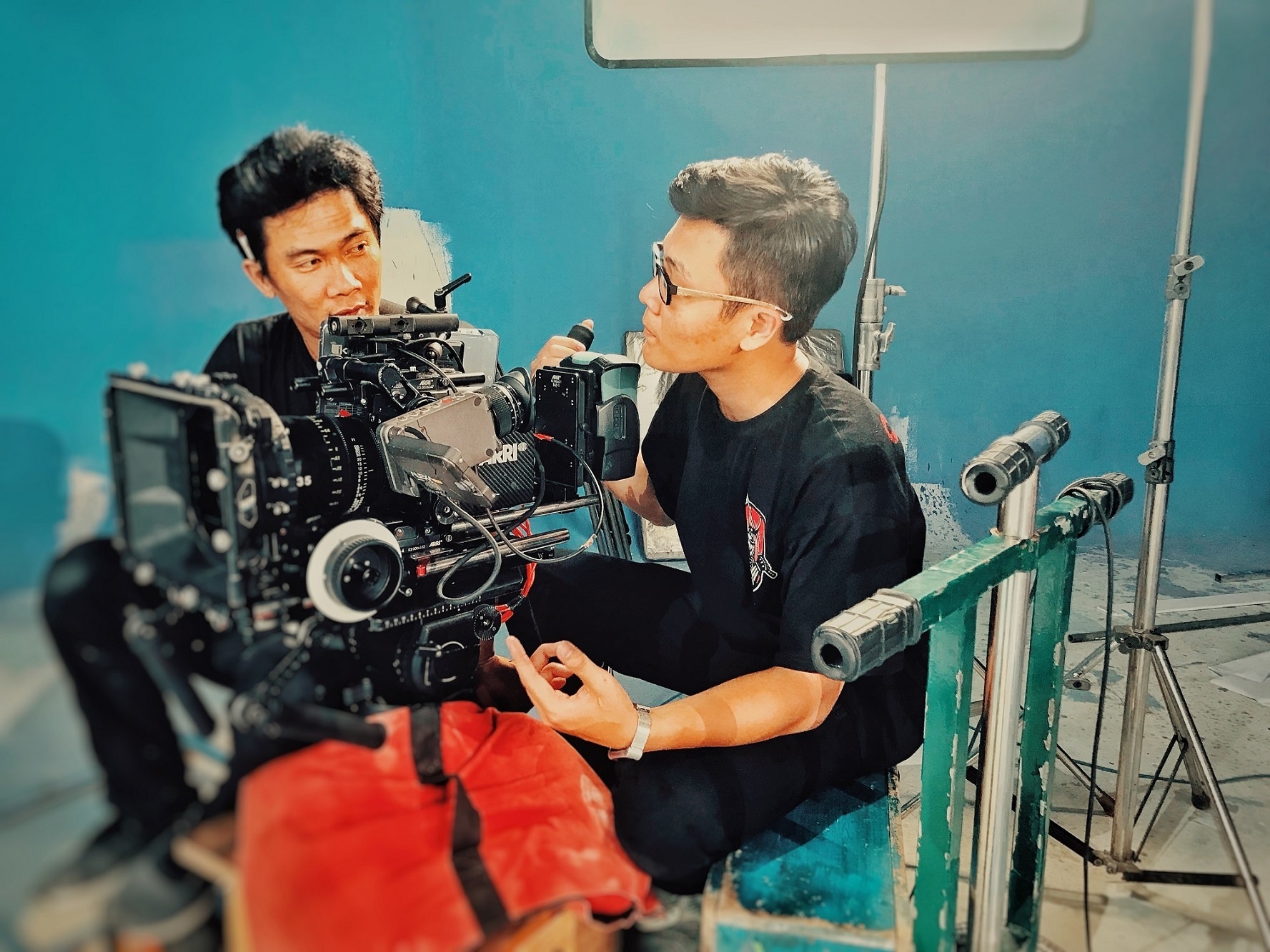 Nganh truyen thong da phuong tien dang tim kiem tai nang hinh anh