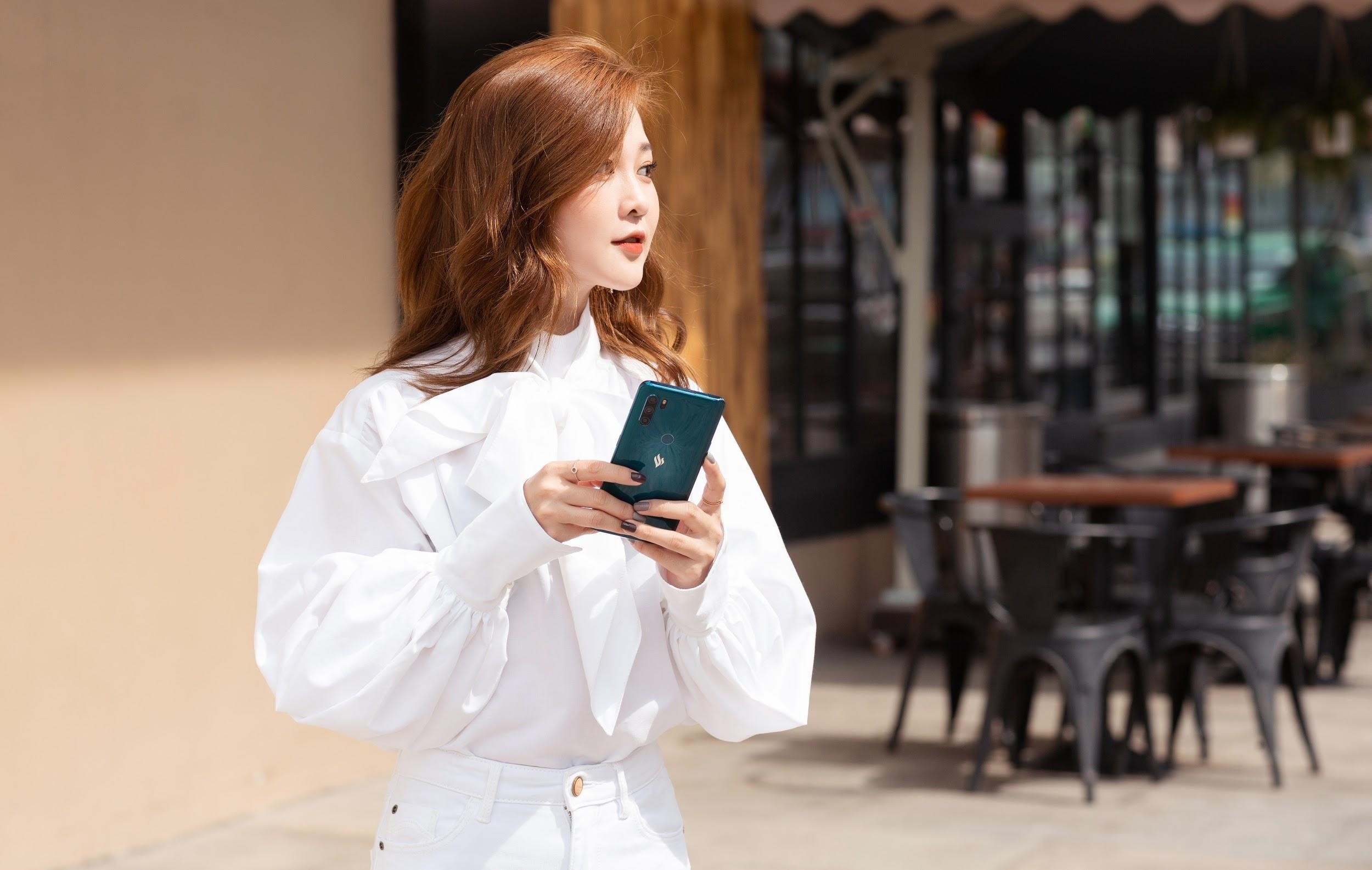 Vsmart Active 3 anh 5