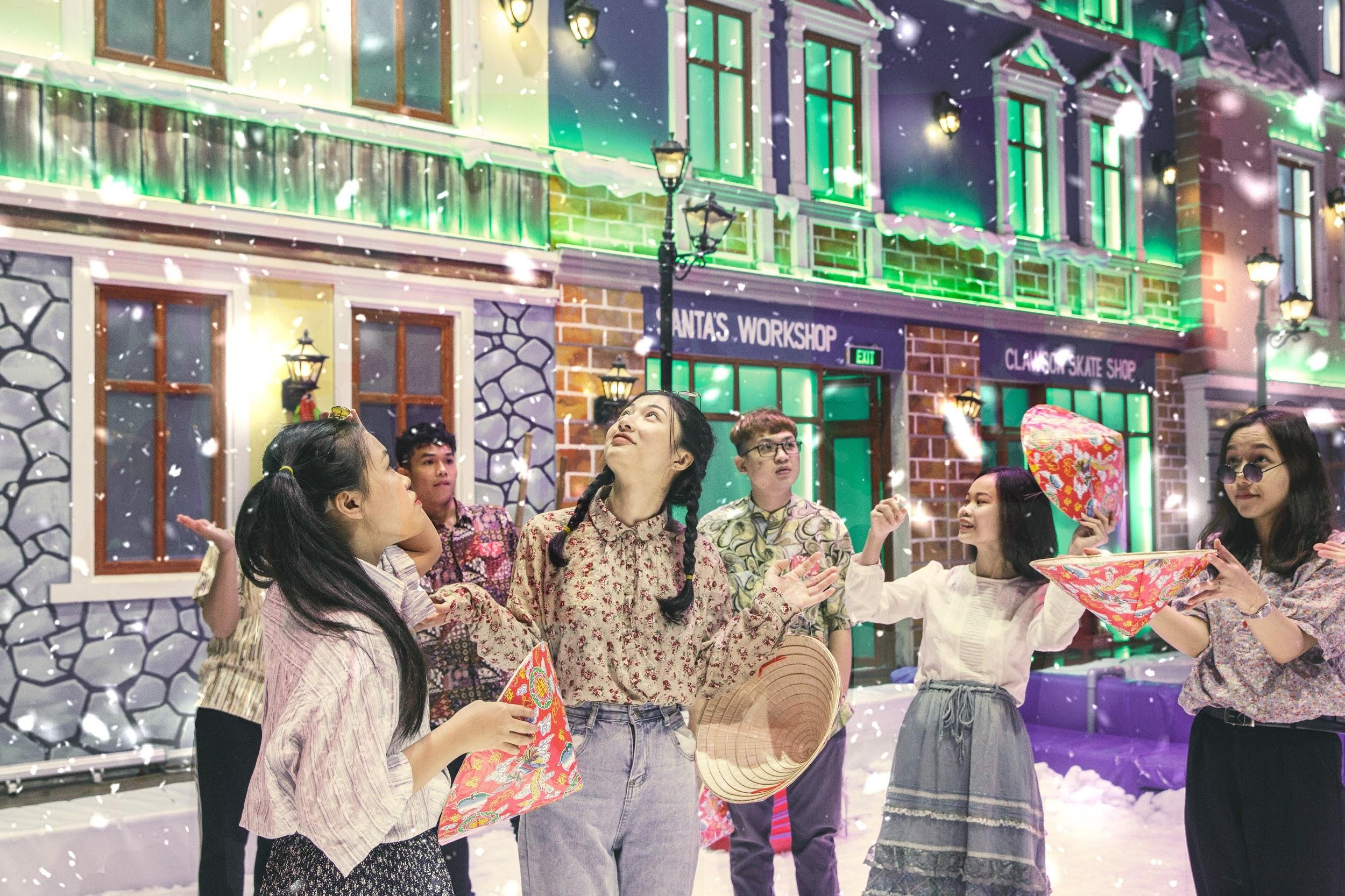 Trai nghiem mot Tet xua dung dieu trong long TP.HCM hien dai hinh anh