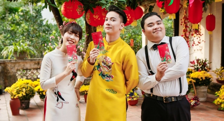 S.T Son Thach noi ho noi long gioi tre qua MV Tet moi 'Li xi di' hinh anh