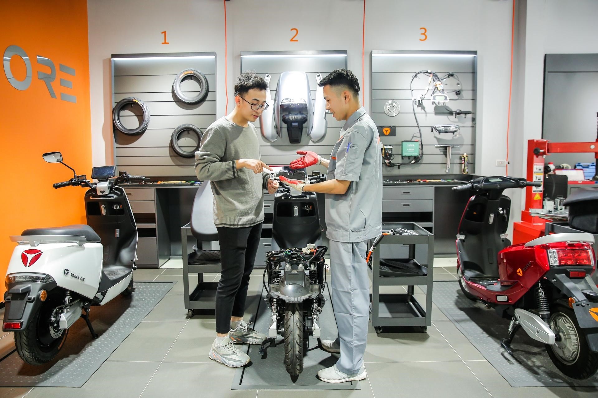 Xe máy điện ảnh 4 Xe may dien anh 4