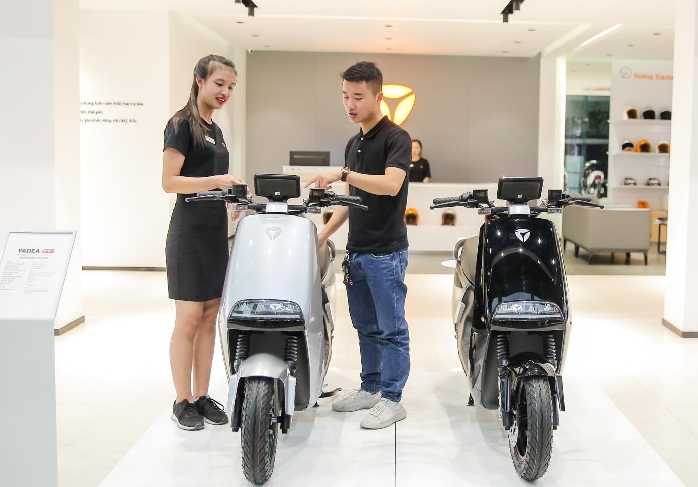 2020 se la nam bung no cua xe may dien? hinh anh