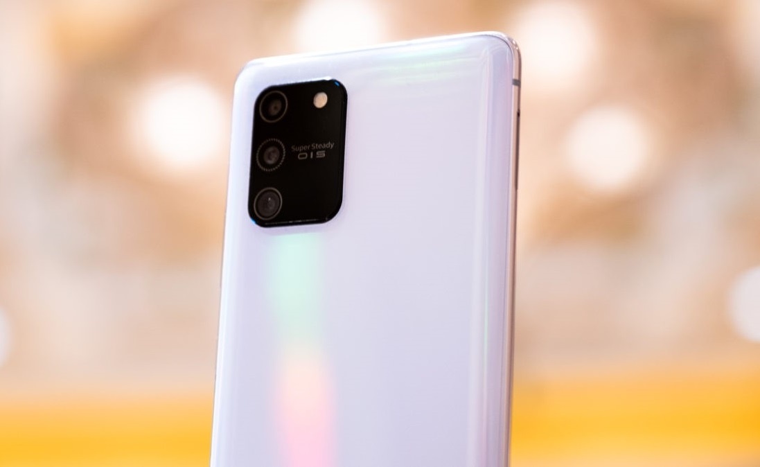 Len doi Galaxy S10 Lite, nhan qua gan 4,5 trieu tu The Gioi Di Dong hinh anh