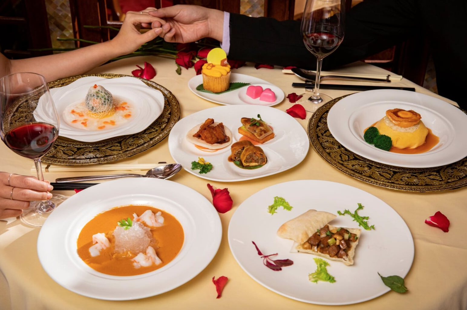 The Reverie Saigon anh 4