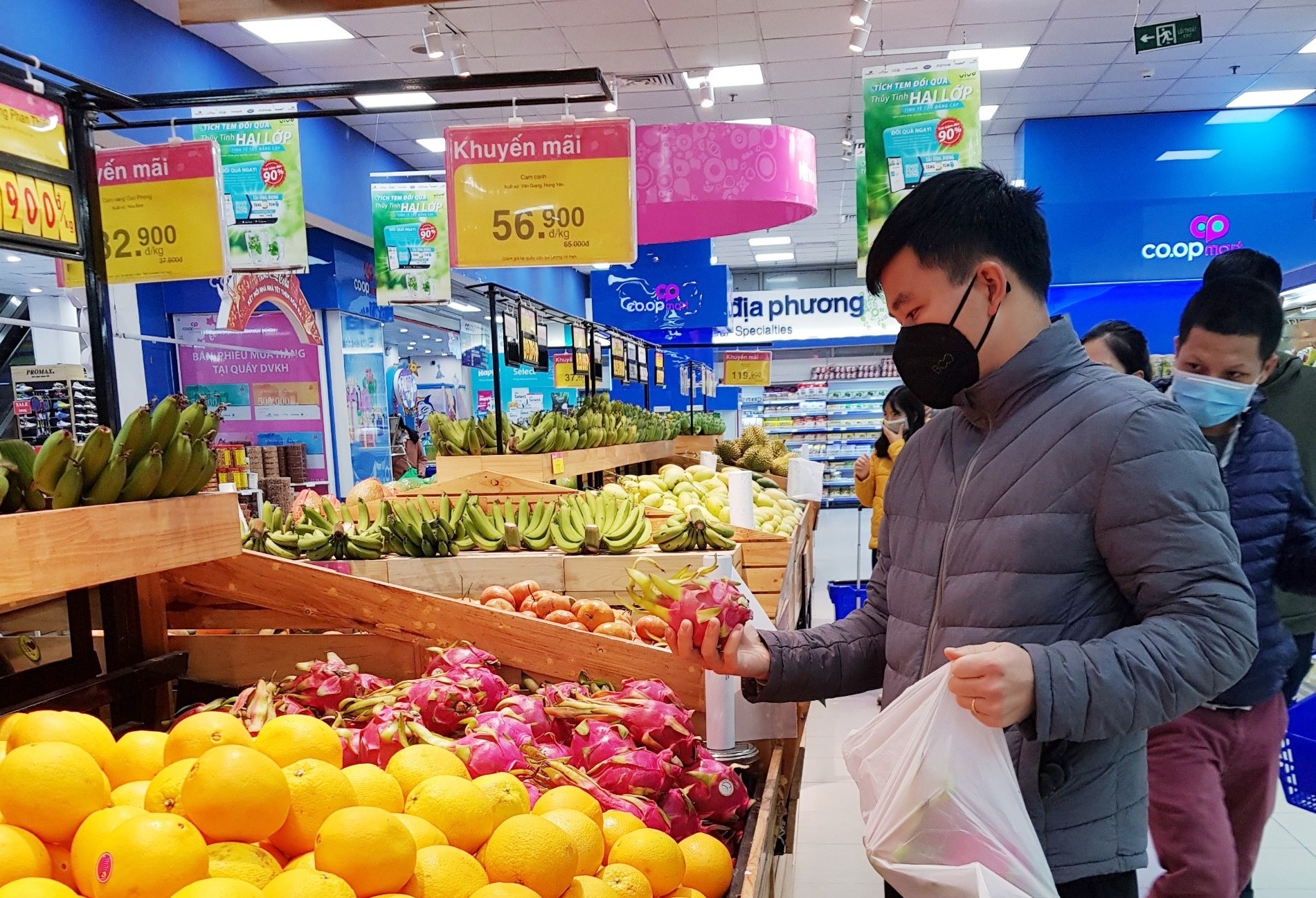 Saigon Co.op giam gia nong san, ho tro nong dan va nguoi tieu dung hinh anh